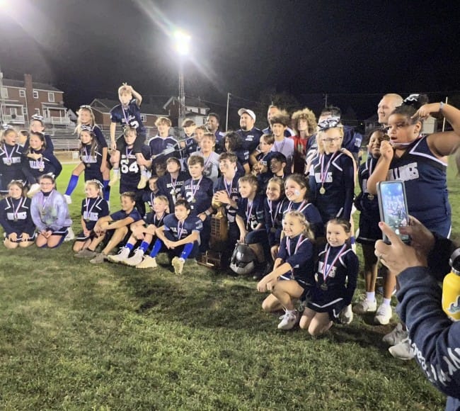 Bulldogs Claim 2022 Midgets Title Central Keystone Football & Cheer